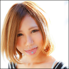 “オラオラ系不良娘”でもピュアガール!? 今井キキ、おじさんとの濃厚セックスに目覚める!