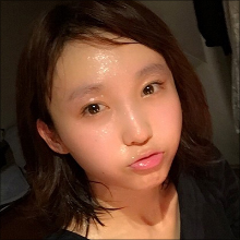「まるで女子高生」吉木りさのスッピン写真に反響、自虐コメントも大ウケでファン増加