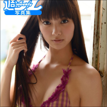 スタイル抜群のモデルが美脚競演! 新川優愛&土屋巴瑞季、深夜バラエティでオンナのバトル