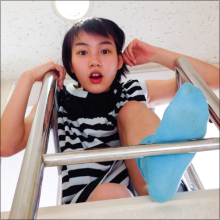 能年玲奈、パンチラ寸前ショットで健在示すも…事務所トラブル泥沼化で身動きとれず
