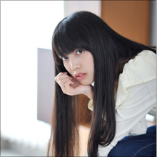 哲学美少女・松田るか、へそ出し衣装で紺野あさ美アナと深夜に腰ふりダンス!