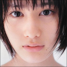 橋本愛、背中ヌード&泡風呂の中で足を広げ…ドラマで“過激画像”を連発!!
