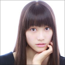 『まれ』で注目の若手女優・中村ゆりか、目力とミステリアスな雰囲気で注目度アップ!