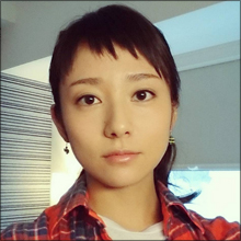前髪カットでイメージチェンジ! ざく切りが好評の木村文乃、パッツンスタイルにした北川景子は…