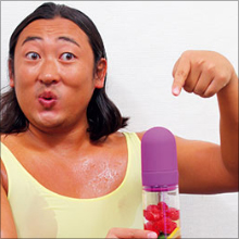 局部がライトアップ!! 電動式男性器吸引ポンプでコンプレックスを解消せよ!!