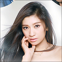 篠原涼子、主演ドラマで変わらぬ“自然体エロス”! 衰え知らずの美貌で男女を魅了