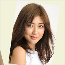 Berryz工房・熊井友理奈、パリコレドレス姿に拍手喝采! アイドル界の快挙に期待