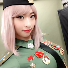 尻職人・倉持由香がTwitterで先行公開! 知られざるマニアックグラビア企画「ノーズアートクイーン」とは