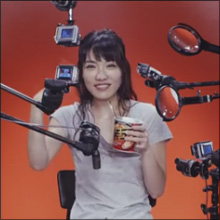 今野杏南、悶える姿がセクシーすぎる! 汗だく美女で話題の辛萌動画