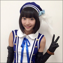 武田玲奈、ミニスカワンピで絶対領域! 眩しすぎるコスプレショットに絶賛の声