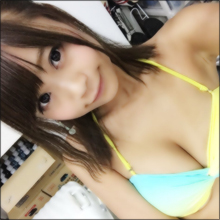 人気レースクイーン・阿久津真央、セクシードッキリで下乳あらわなビキニショット!