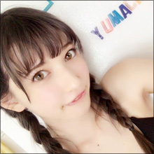 「神カワギャル」ジャスミンゆま、緊急再登板グラビアで美乳&美尻を大胆披露!