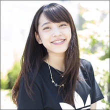 神乳グラドル・都丸紗也華、セカンド写真集は“彼氏気分”が味わえるファン参加型!
