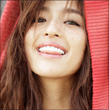 中村アンのキワドすぎる大開脚!? 深夜バラエティで渾身の平泳ぎ