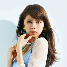 菜々緒を凌ぐ驚異の股下87cm! E-girls・佐藤晴美、抜群のスタイルで注目度アップ