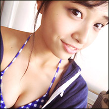 現役JKモデル・内山愛、水着グラビア初解禁に絶賛の声! 芸能界にモデル×グラビアの二刀流増加
