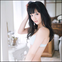 “美乳女神”三城千咲、現役レースクイーン女王がグラビア本格進出で男性人気沸騰