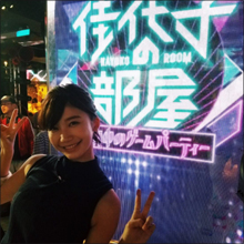 大注目グラドル・小倉優香、ダンス対決で魅惑の腰つき! 18歳とは思えない色気にファンも驚き