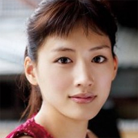 綾瀬はるかの年収は4億1000万円!? 女優たちの稼ぎっぷりが明らかに