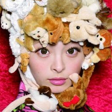 世界的人気のきゃりーぱみゅぱみゅがJK時代に芸人のカキタレだった!?