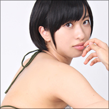 「指を入れるのやめろおおお!」これが本当の“アイドルの穴”? ゲスいニコ生グラドル番組!!