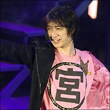 “ジャニオタキャバ嬢”の誘惑に負けて…キスマイ宮田のラブホ写真流出騒動