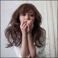 「ファンであっても引く」元モー娘。久住小春もブログで苦言