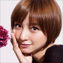 篠田麻里子に“パクリ疑惑”? ファッションブランド立ち上げの思惑
