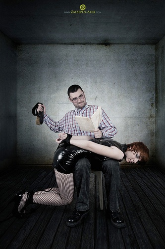 sexslave0304.jpg