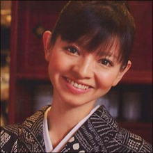 園山真希絵が「ガールズバー」の開店準備?