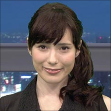 美女揃いのキャスター陣がセクシー路線に変更!? 深夜のミニ経済番組が人気タレントの登竜門に