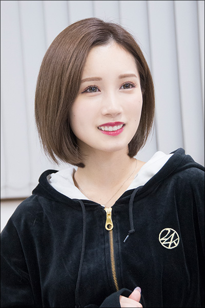 小島みなみ、肉厚オナカップにビビってねぇから! 締め付けタイプ? だから何なの?の画像4