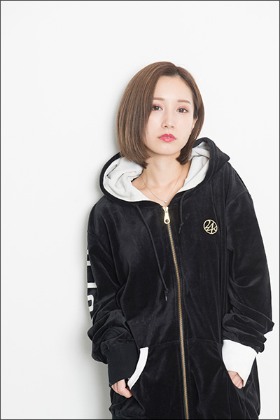 小島みなみ、肉厚オナカップにビビってねぇから! 締め付けタイプ? だから何なの?の画像7