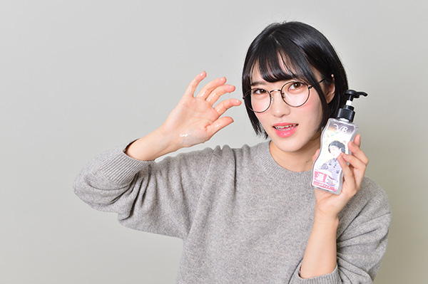 東条蒼、マッサージプレイ願望が刺激されてしまう! 女性が求めていた高品質ローション&オイルにガチ興奮!!の画像3