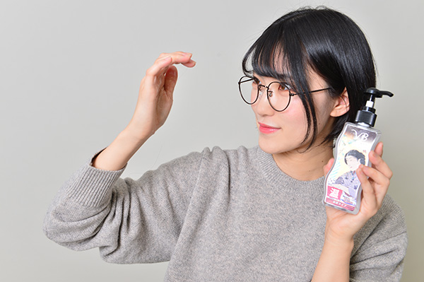 東条蒼、マッサージプレイ願望が刺激されてしまう! 女性が求めていた高品質ローション&オイルにガチ興奮!!の画像4