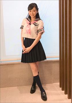 レジェンド杉原杏璃、現役感バリバリのセーラー服姿に絶賛の声の画像1