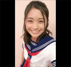 安枝瞳、初々しいセーラー服動画でファンを刺激! グラビア復帰を願う声もの画像1