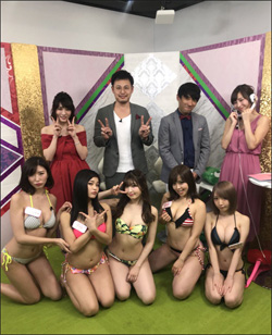 日本一ムラムラする写真集! お色気バラエティ発の写真集に細巨乳・ムチムチ・ミラクルボディを誇る人気グラドル5名が集結の画像1