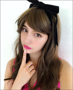 マギー、ギャル風メイクが大反響! 久々のロングヘアでファンを刺激の画像1