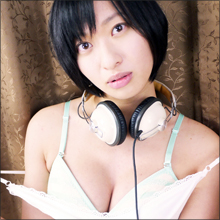 芸人すらもドン引きするほどの卑猥発言連発グラドルが、「かわいすぎる女芸人」を手取り足取りプロデュースする危険な番組