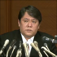 七三分けに変貌した佐村河内氏、謝罪会見で見え隠れした「焦り」