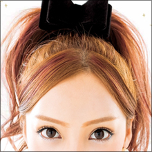 空前のざわちん人気にほくそ笑む芸能人たちとは？