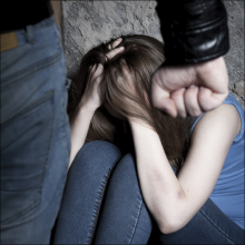 【事件簿】離婚歴18人の中年男が15歳少女にストーカー行為の上にレイプ未遂