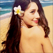 ダレノガレ明美がキャラ変？　爆笑変顔とセクシー写真で「親しみやすさ」アピールの理由