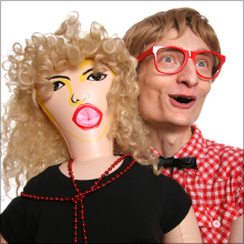 ある日、ダッチワイフの夫にさせられた男の話