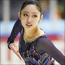 安藤美姫、誤解を招く「パパ＆ママ」発言で謝罪！　「話題づくりに必死」との声も…