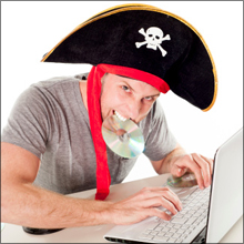 週刊誌が「無料エロ動画」特集を相次いで掲載、アダルト業界関係者が反発