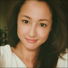 沢尻エリカ、インスタ開始早々ファンを魅了する生足公開! 初SNSは女優業への弾みとなるか