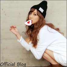 丸高愛実、大丈夫じゃないパンチラ！　コントの豪快なズッコケ姿が話題に