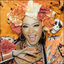 中居正広も驚愕した魅惑の腰つき！　サンバダンサー・工藤めぐみ、激しいダンスとしなやかなボディで視聴者を魅了